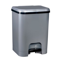 3162 CUBO DE BASURA CON PEDAL CLASS 20L PLATA