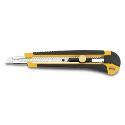 00212 CUTTER METALICO PROFESIONAL C-RUEDA 3 HOJAS 3C