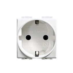 C4141 BASE BIPOLAR TTL CON OBTURADOR 16A BLANCO LUNA