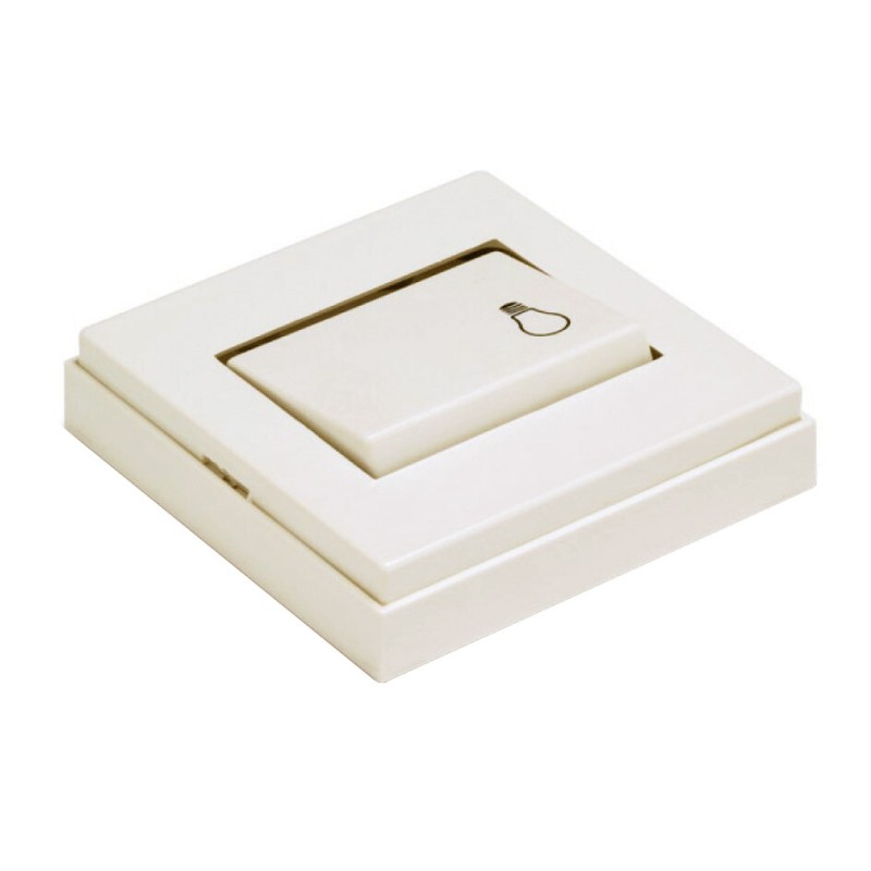 5011 PULSADOR DE SUPERFICIE LUZ 10A FAMATEL